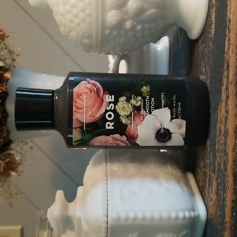 Bath and Body Works Rose Body Lotion